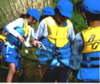 �O���[�v�ŒT���Ă���l�q