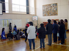 �����ی�҂̕��X