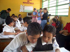 ���ƎQ�ς��󂯂�q�ǂ�����