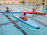 �J�k�[�𑀂�