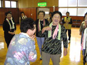 �y�����ɏ΂��Q���҂̊F����