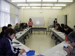 �ی��t�̍u�b�ɕ�������Q����