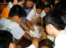 �T�[�^�[�A���_�M�[����