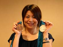 ���䏸�~�i���j�A�������s�i�E�j