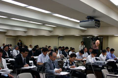 �W�܂����L�Ғc