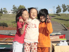 �y���������I