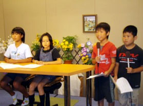 �}�C�N����ɉ����