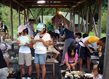 �o�[�x�L���[�̗l�q�B�n�{���؂������ς��I