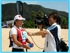 2�N�A���D���̕��{�@������