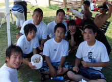 �{�����e�B�A�X�^�b�t�Ƃ��ĎQ���̕��c���w�E�����w�Z�@�_�����݂̂Ȃ���