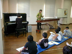 �R���T�[�g�̗l�q