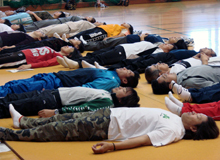 �C�������W�����āu�O�c�ċz�v���ł�