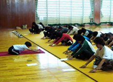 �Ҋ֐߂̏_������߂邽�߂ɁA�ċz���ӎ����Ă̎��Z�ł�