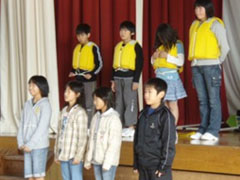 �O���[�v�ʂɔ��\