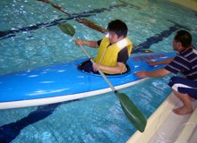 �v�[���ŃJ�k�[�ɒ��킷��q�ǂ�