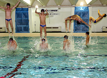 ���Y���ɏ���Ĕ�ђ��˂�g���g���B

���͖��_�ł��I 