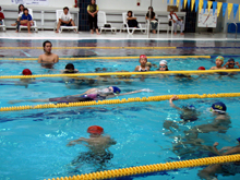 �����R�[�`�̃f�����X�g���[�V�������v�[���ɐ����Đ����Ō���q�ǂ�����