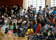 ����������ی�҂̕��X