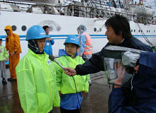 �C���^�r���[