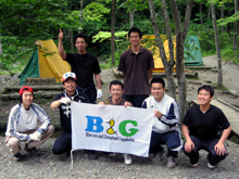 ��ʌ��A���S���҂̏W���ʐ^