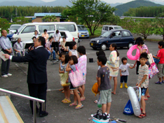 ��O�s����ψ���̖q�싳�璷��舥�A