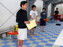 �X�^�b�t�݂̂Ȃ���