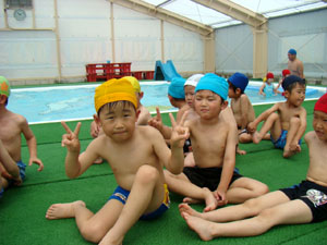 �s�[�X������j�̎q