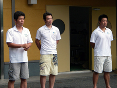 �����͂����������򕌌��A���̊F����