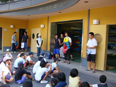 �L�c�s���a���f�C�m�Z���^�[�̒���