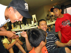 �r���S���