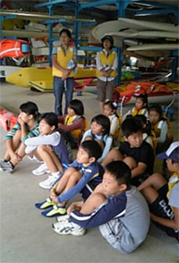 �J��̗l�q