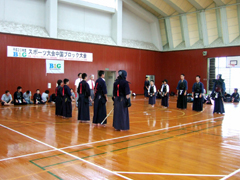 �ْ������`���c�̐�O�̗�