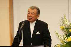 ���{���c ���� �z�� �