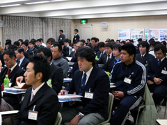 ���C��̗l�q