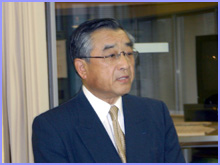 ����@������