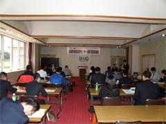 �Q�����ꂽ�e�C�m�Z���^�[�S���҂̕��X