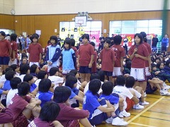 �`�[�����ƂɎ��ȏЉ�