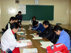 �S���҂ɂ��ł����킹