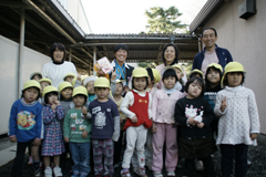 �ʐ^�F�q�ǂ������ɂ���l�C�̑呺����