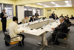 �R���ψ���