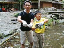 �e�Ǝq�̂ӂꂢ���L�����v