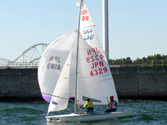 �X�s���l�[�J�[��g���Ă̔���