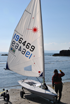 �ʐ^�F�k�C�������s�a���f�C�m�Z���^�[���c�K�󂳂�