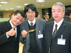 ���������m�̍��e