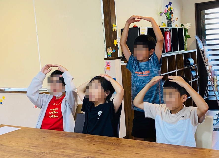 準備ができたチームは手で◯を作って教えてくれました