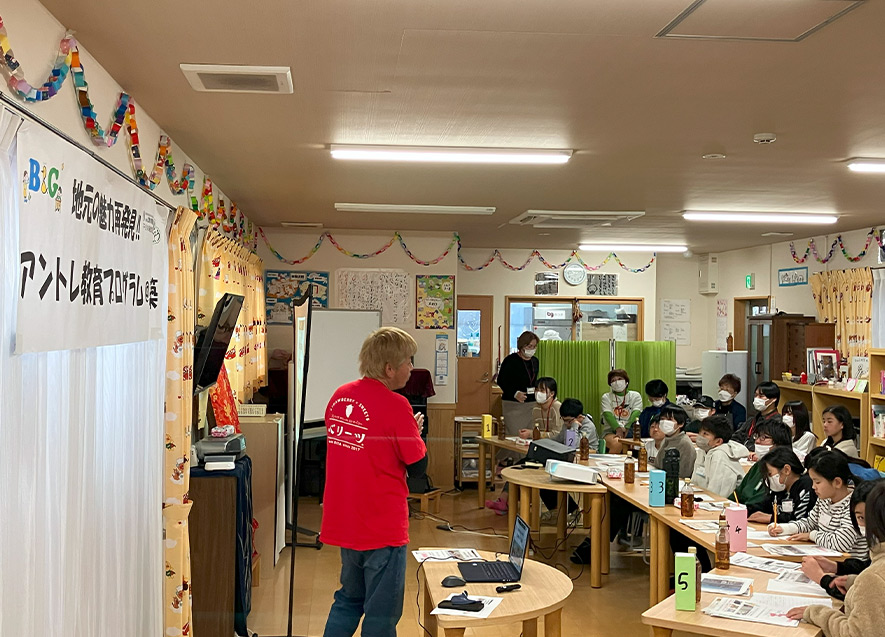 いちご農家の方からの説明