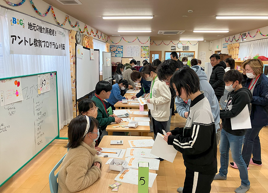 子どもたちによる体験販売