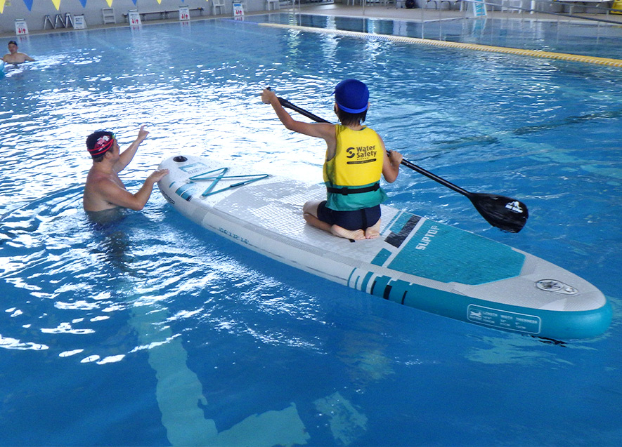 初めは恐る恐る練習に取り組む