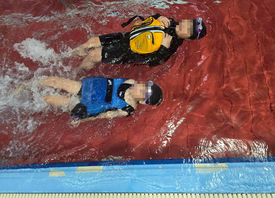 ライフジャケット浮遊体験