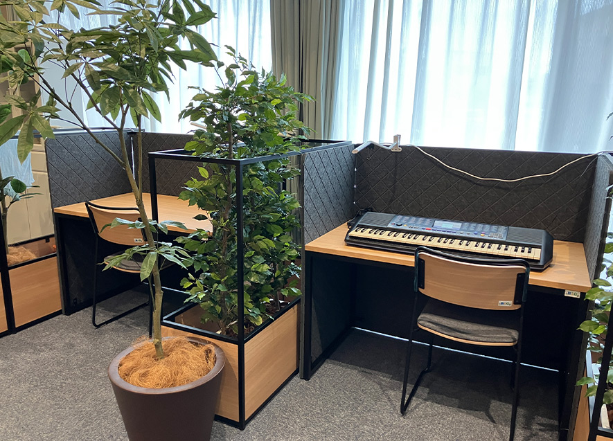 
										プライベートブース①